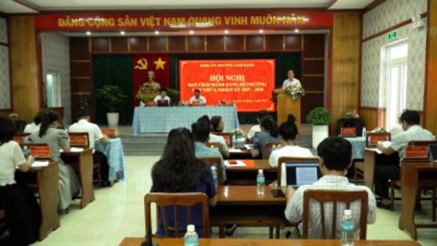 Đảng ủy phường Cam Ranh tổ chức Hội nghị Ban Chấp hành Đảng bộ lần thứ 4