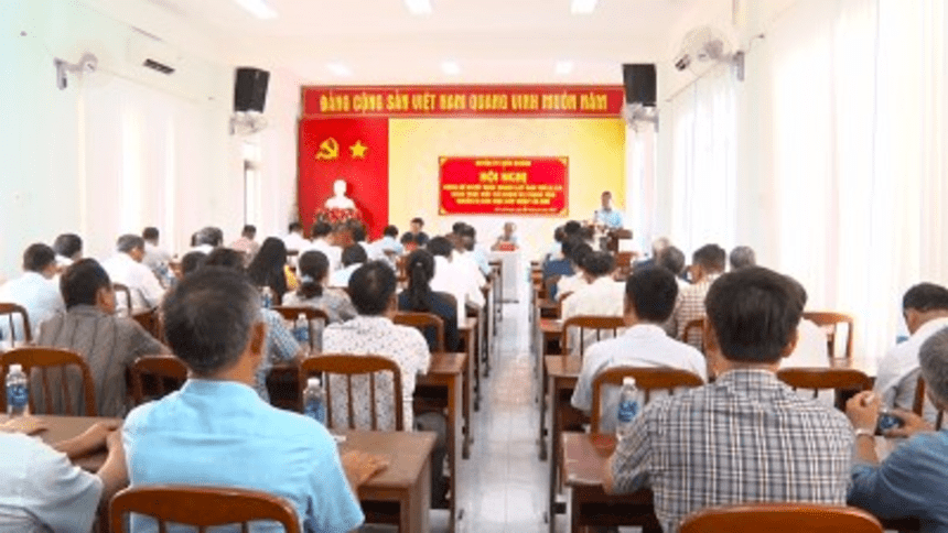 Diên Khánh: Hội nghị triến khai một số nhiệm vụ trọng tâm chuẩn bị cho việc sáp nhập xã mới trên địa bàn