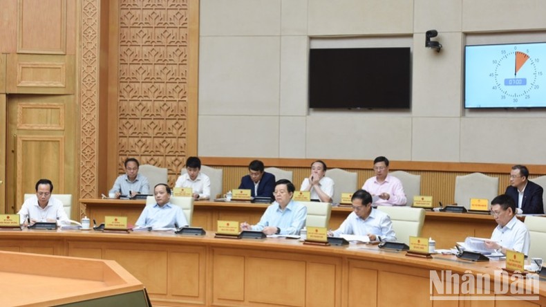 Xây dựng, thiết kế luật pháp, cơ chế, chính sách bảo đảm phù hợp, linh hoạt, hiệu quả ảnh 4