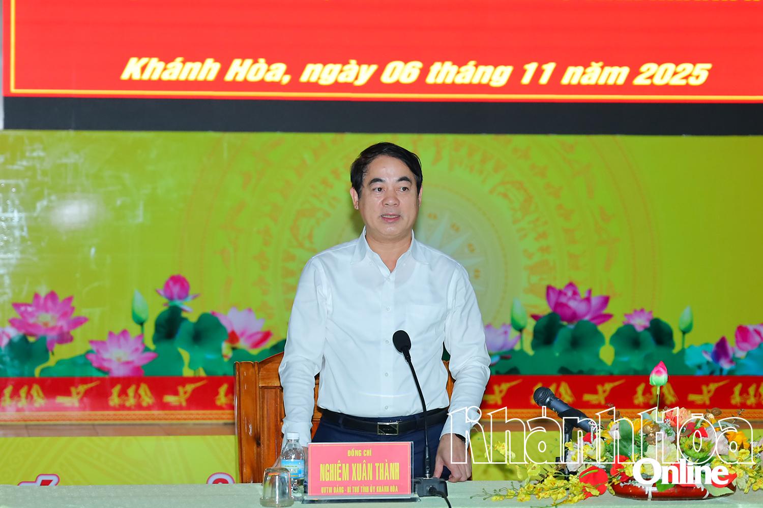 Đồng chí Nghiêm Xuân Thành phát biểu chỉ đạo tại buổi làm việc.