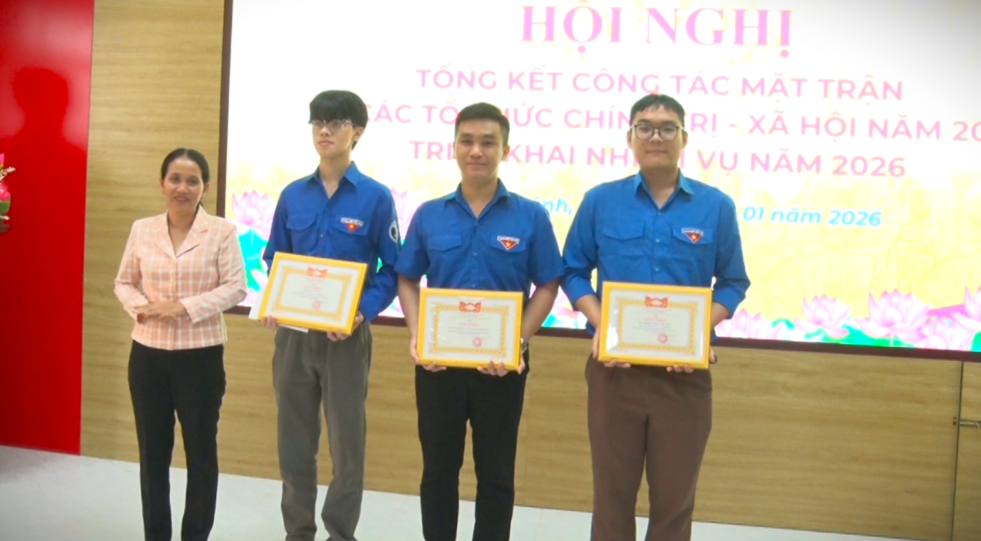 khen thưởng lũ lụt 1