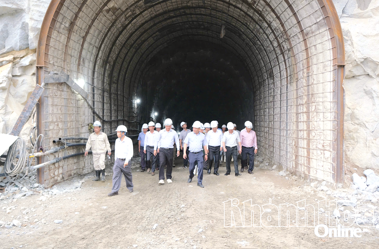 Lãnh đạo Bộ Công Thương kiểm tra các hạng mục đã xây dựng tại Thủy điện tích năng Bác Ái.