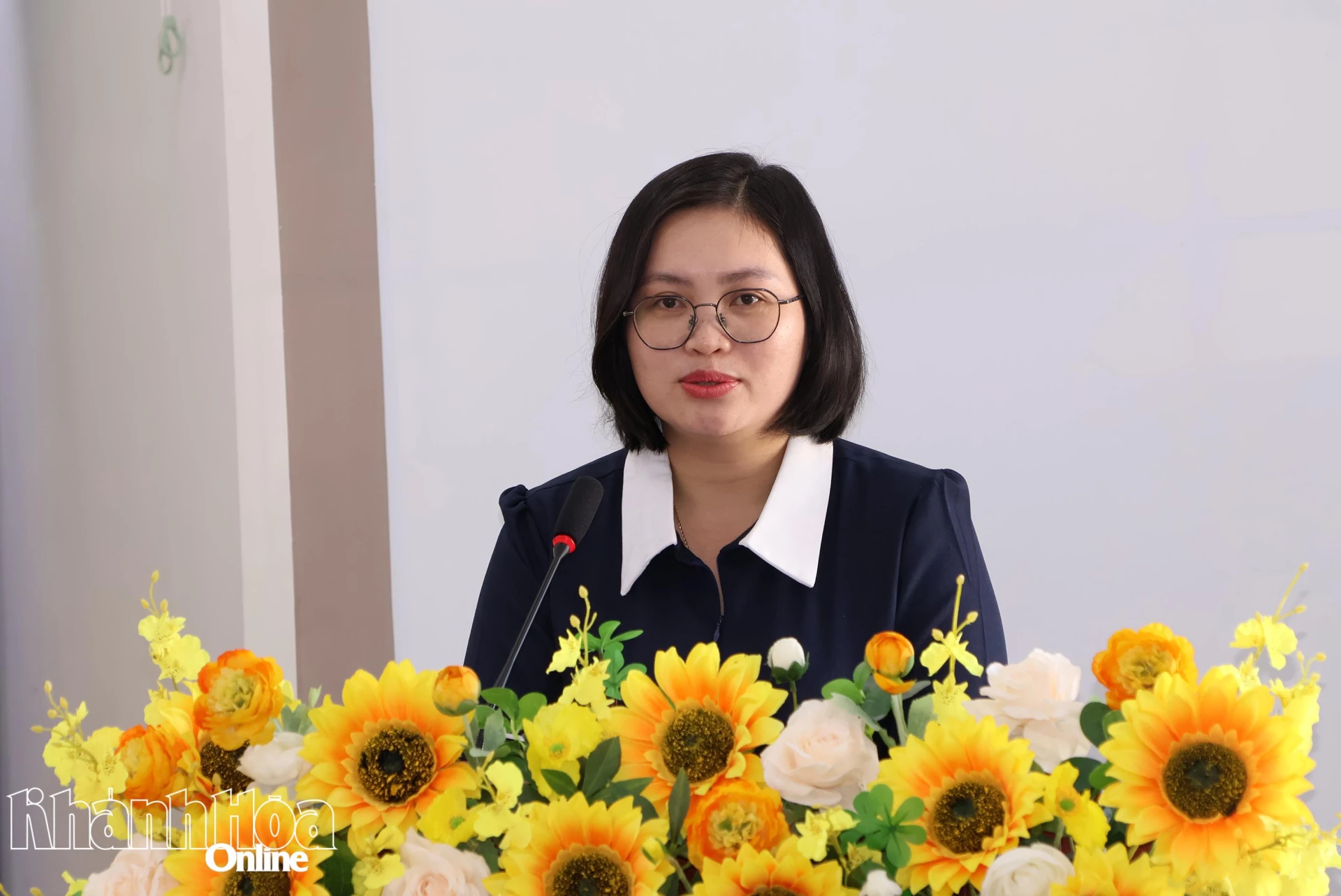 Bà Trần Thị Ngọc Giàu - Phó Giám đốc Sở Tài chính trình bày chương trình hành động.