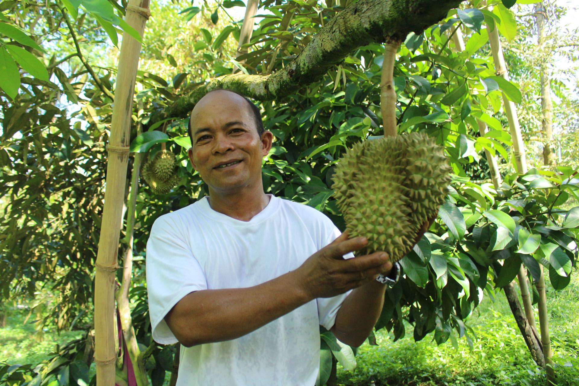 Ông Bo Bo Khá.