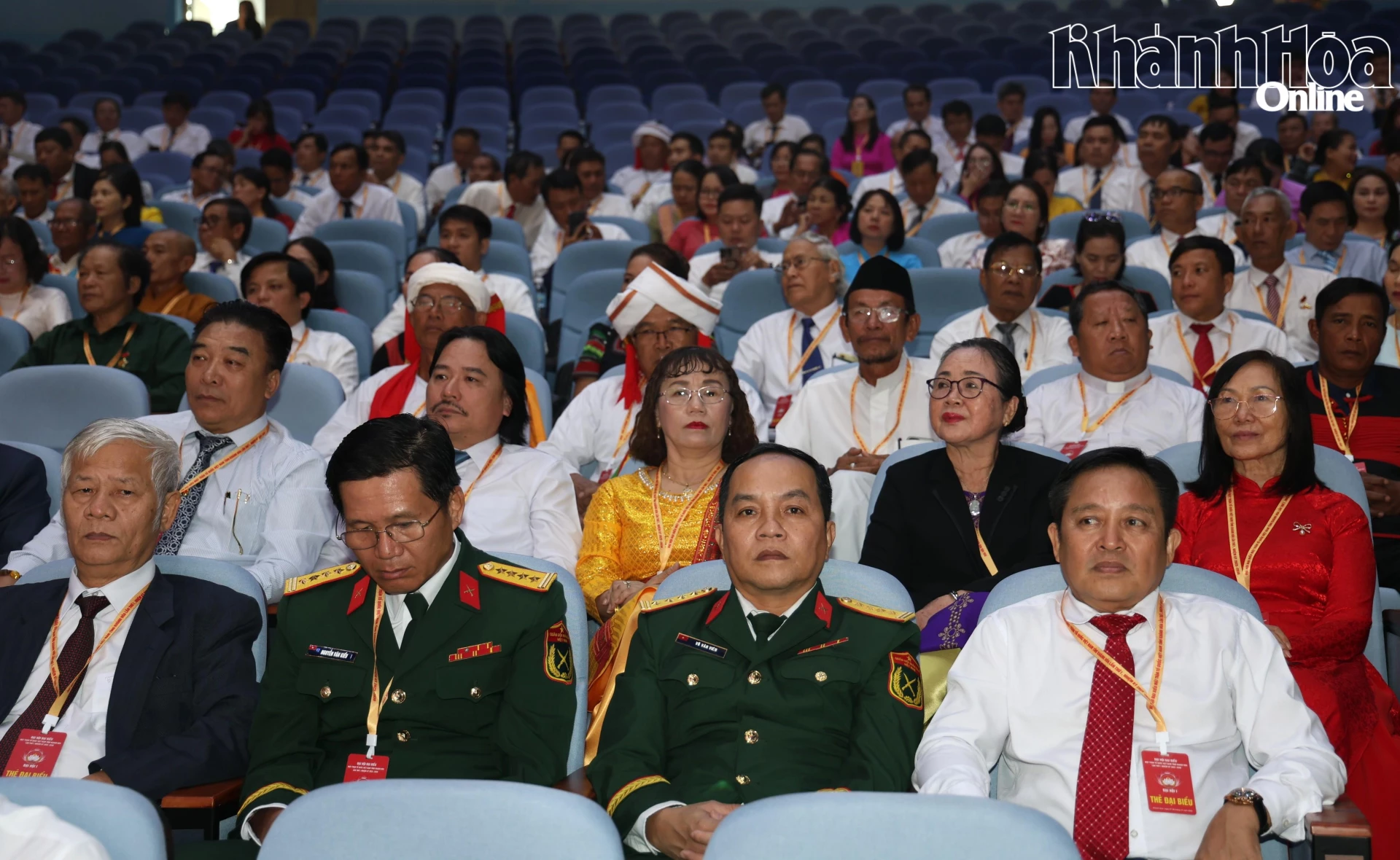 Các đại biểu dự đại hội