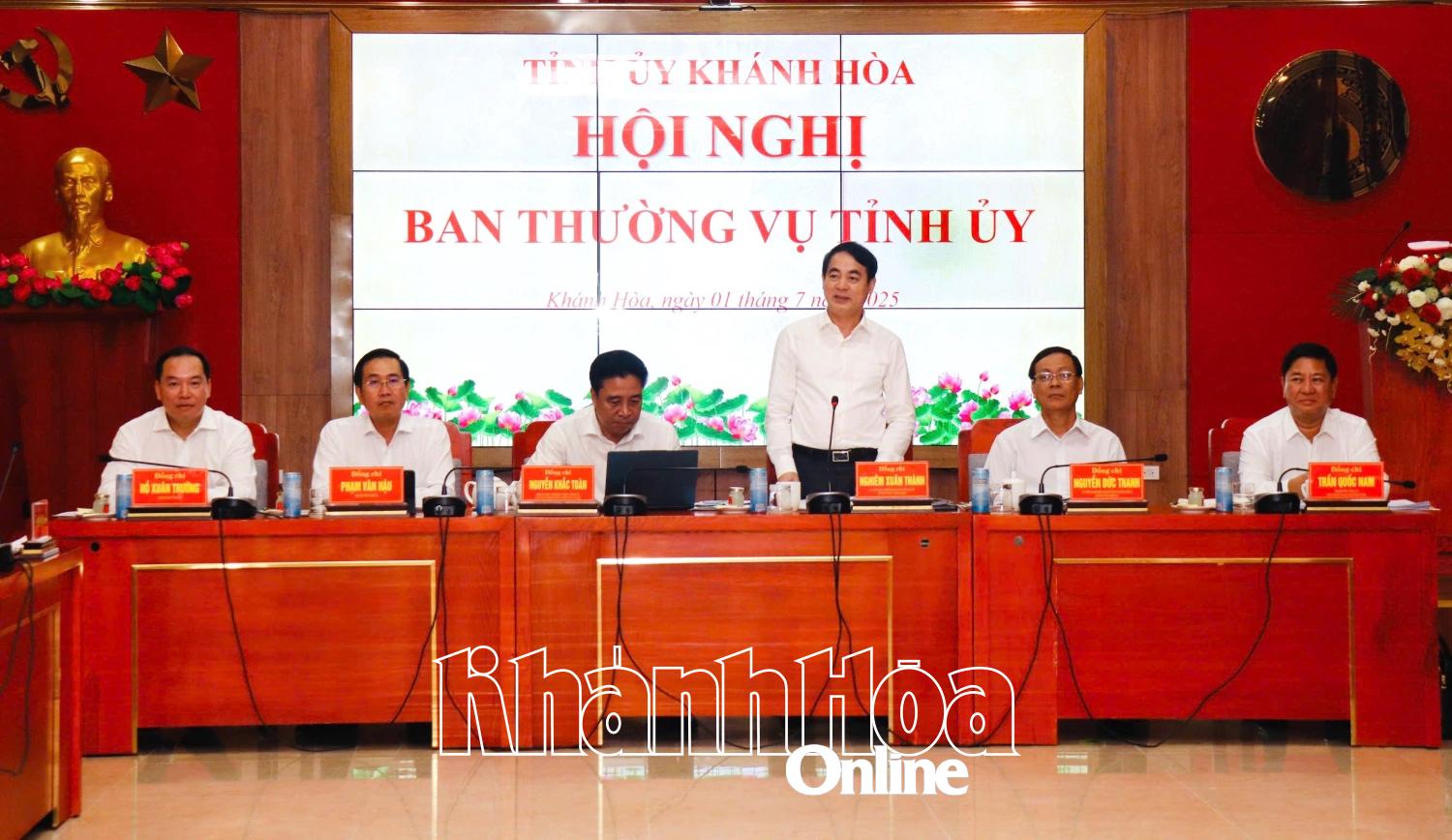 Bí thư Tỉnh ủy Nghiêm Xuân Thành phát biểu tại hội nghị