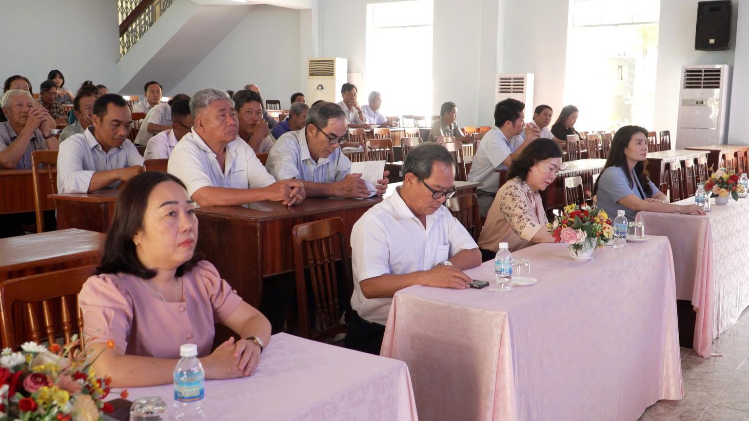 Đại biểu tham dự Lễ khai mạc lớp bồi dưỡng lý luận chính trị và nghiệp vụ cho cán bộ Nông dân cơ sở năm 2025