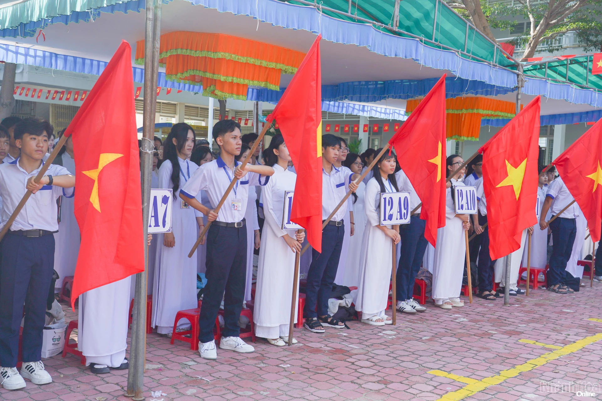 Quang cảnh lễ khai giảng.