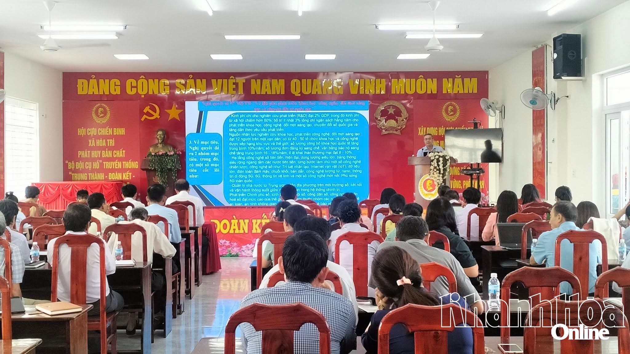 Quang cảnh hội nghị.