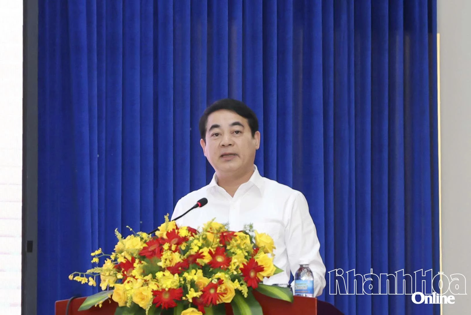 Bí thư Tỉnh ủy Nghiêm Xuân Thành kết luận hội nghị.