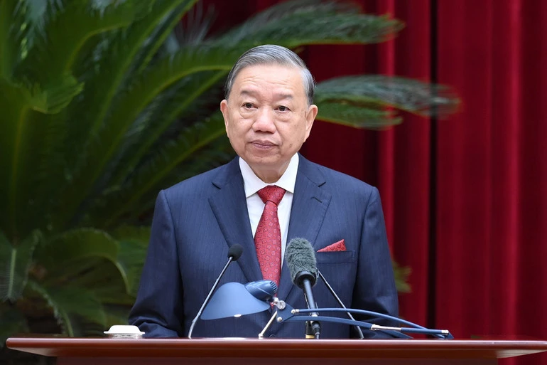 Tổng Bí thư Tô Lâm phát biểu bế mạc hội nghị. 