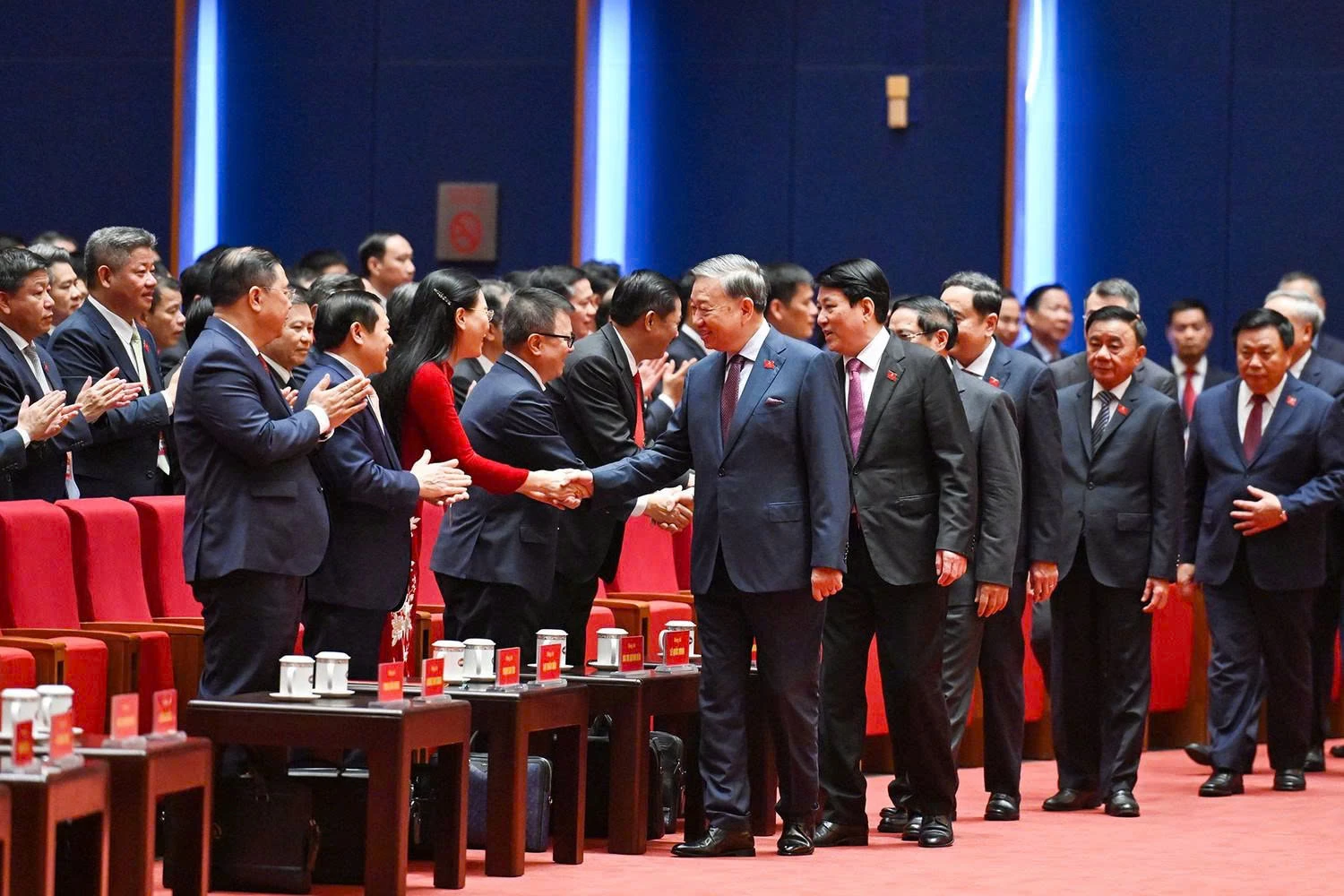 Đại biểu tỉnh Khánh Hòa dự phiên trù bị.